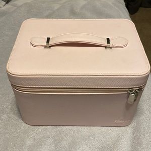Vintage make up case